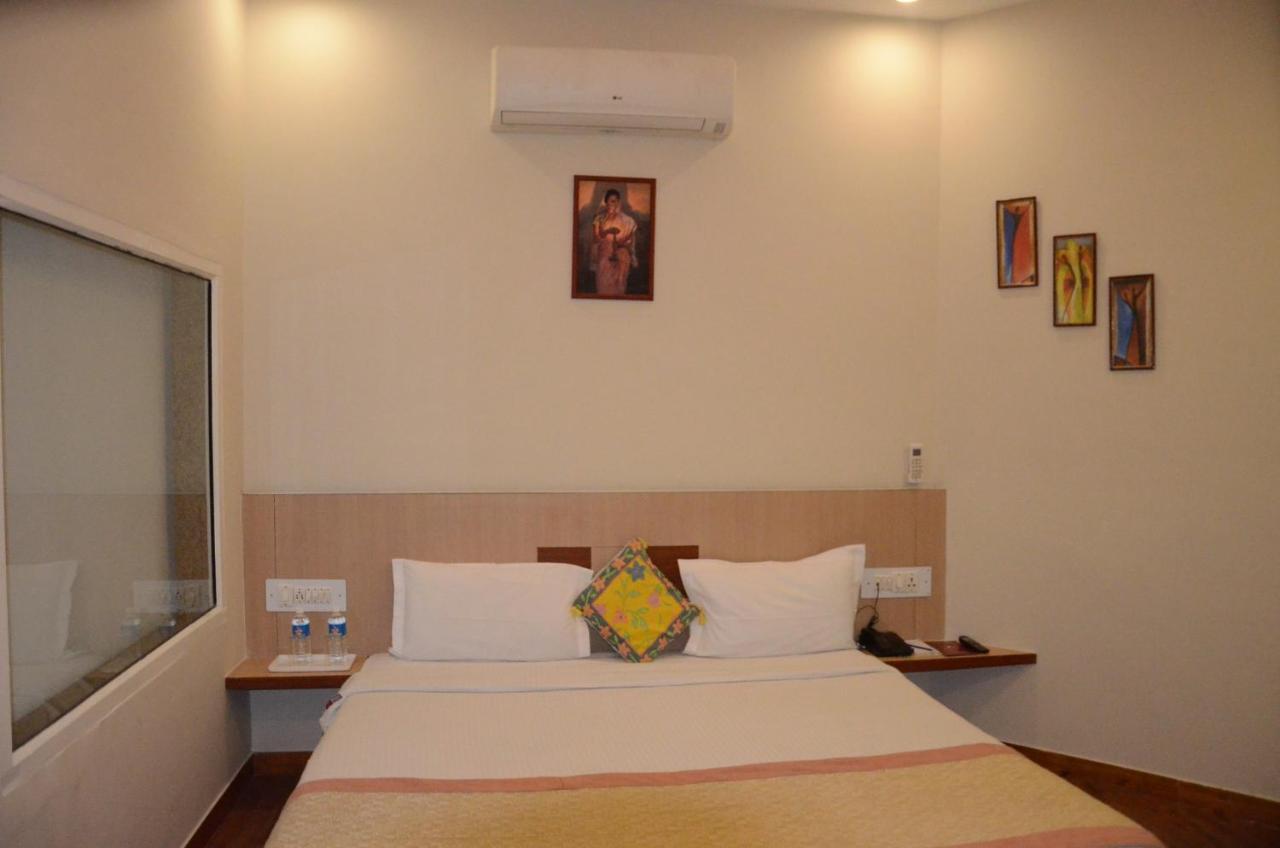 Sparrow Inn Ankur Alwar Luaran gambar